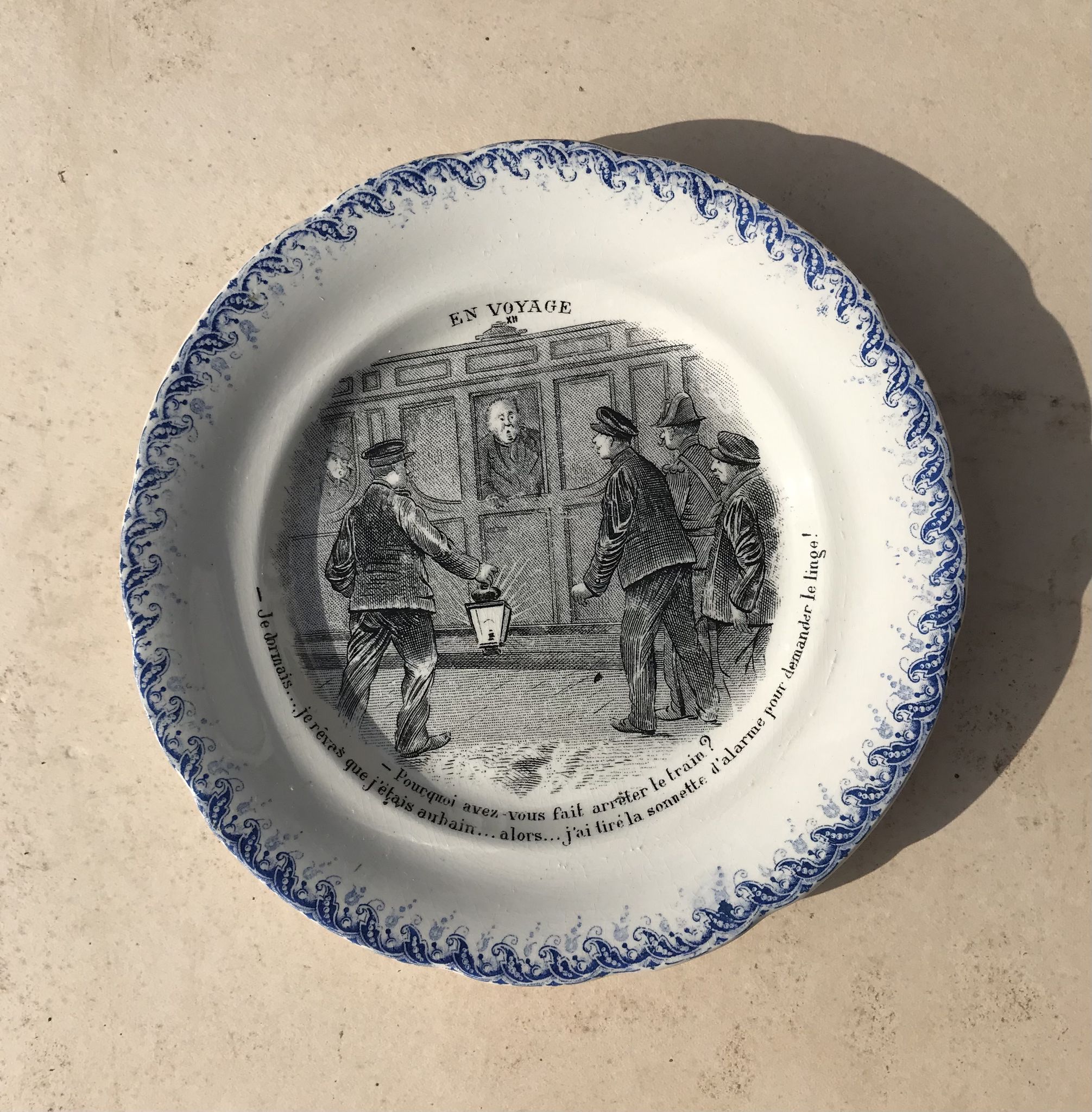Talking plate "En voyage" n•XII - faience factory Choisy le roi