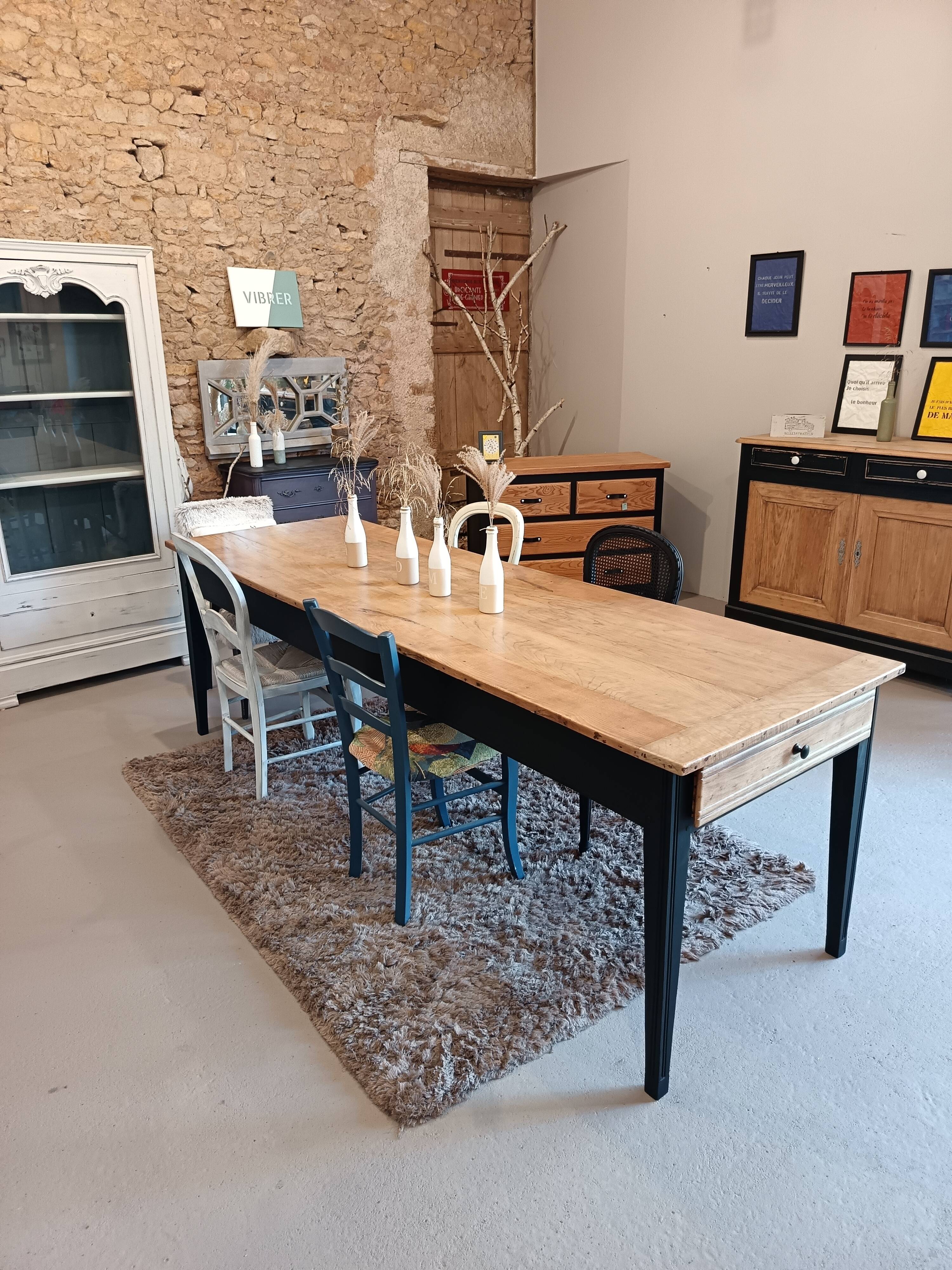 SUPERB RENOVATED FARMHOUSE TABLE 2.50m BLACK/WOOD