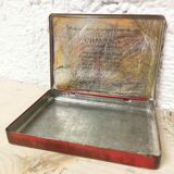 Cigarette box "craven a"