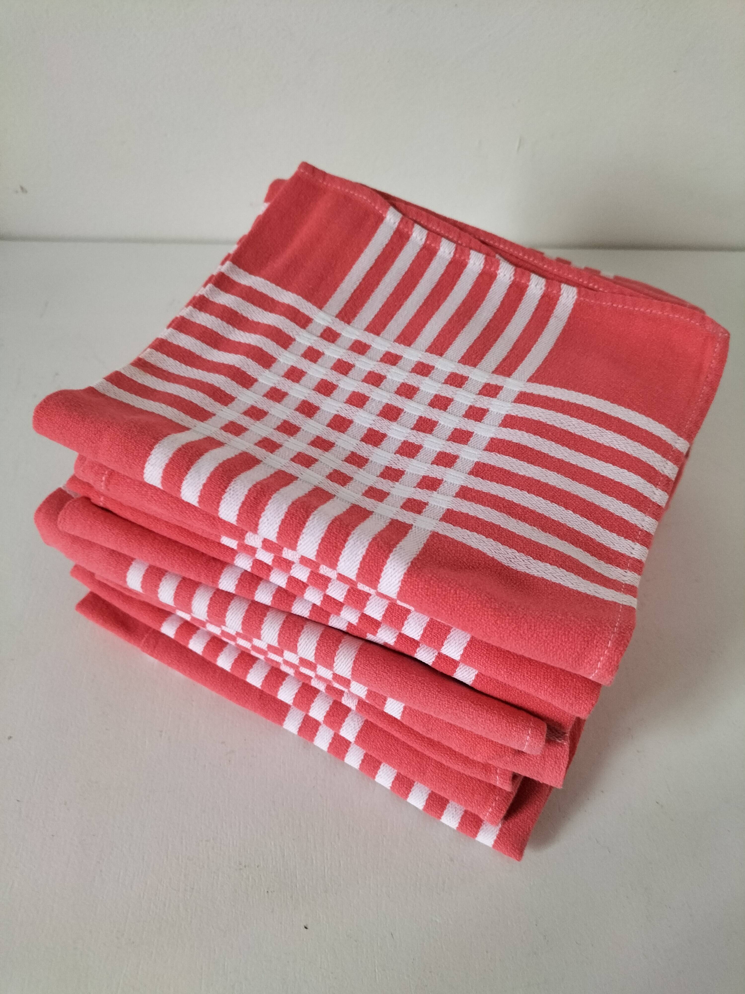 Lot of 12 vintage napkins