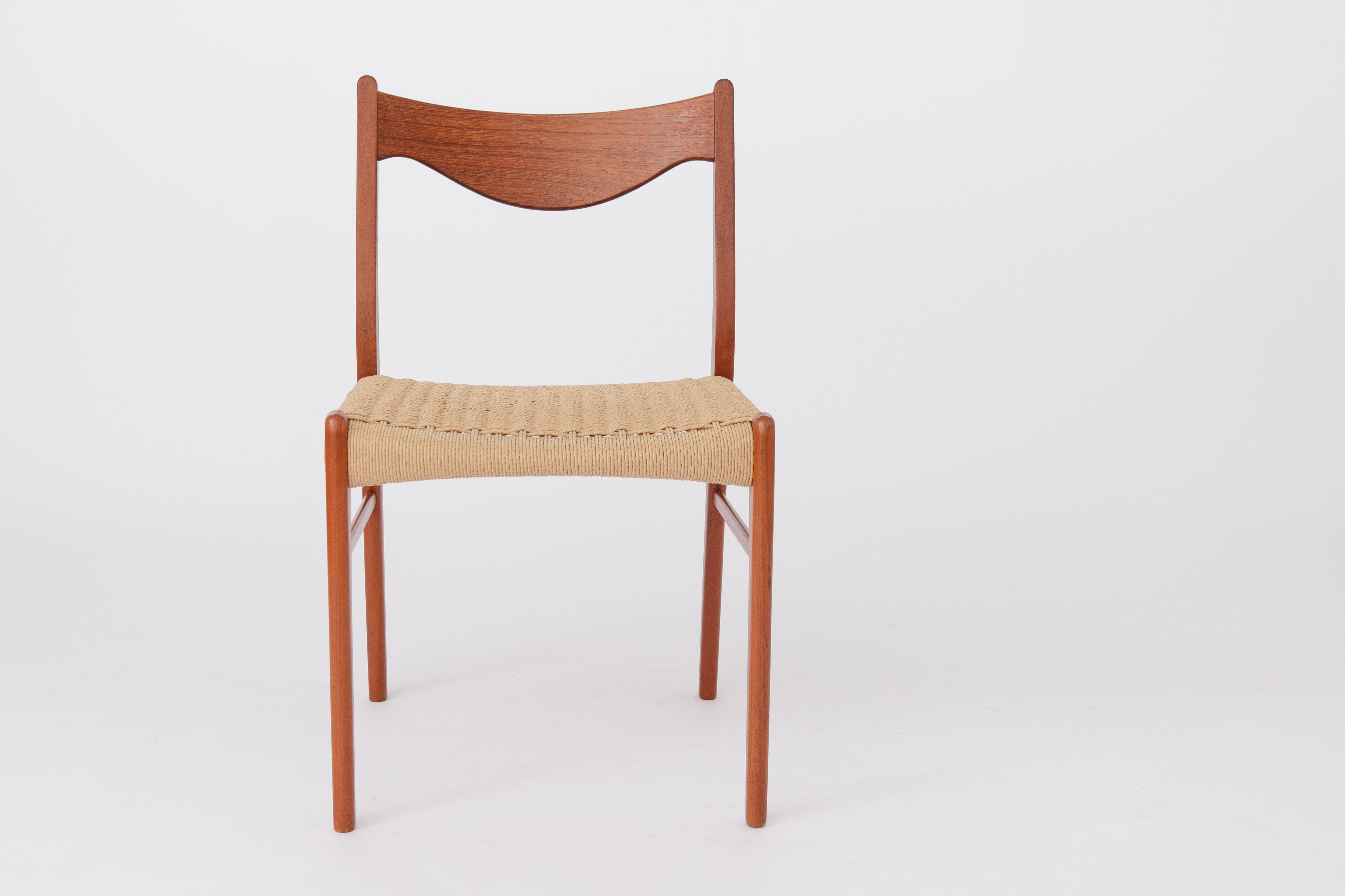 2 Arne Wahl Iversen dining chairs Denmark 60s-70s