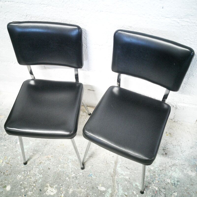 Pair of office chairs oem Strafor