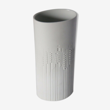 Vase de Tapio Wirkkala pour Rosenthal en biscuit porcelaine blanche modèle "Pearl Drops"