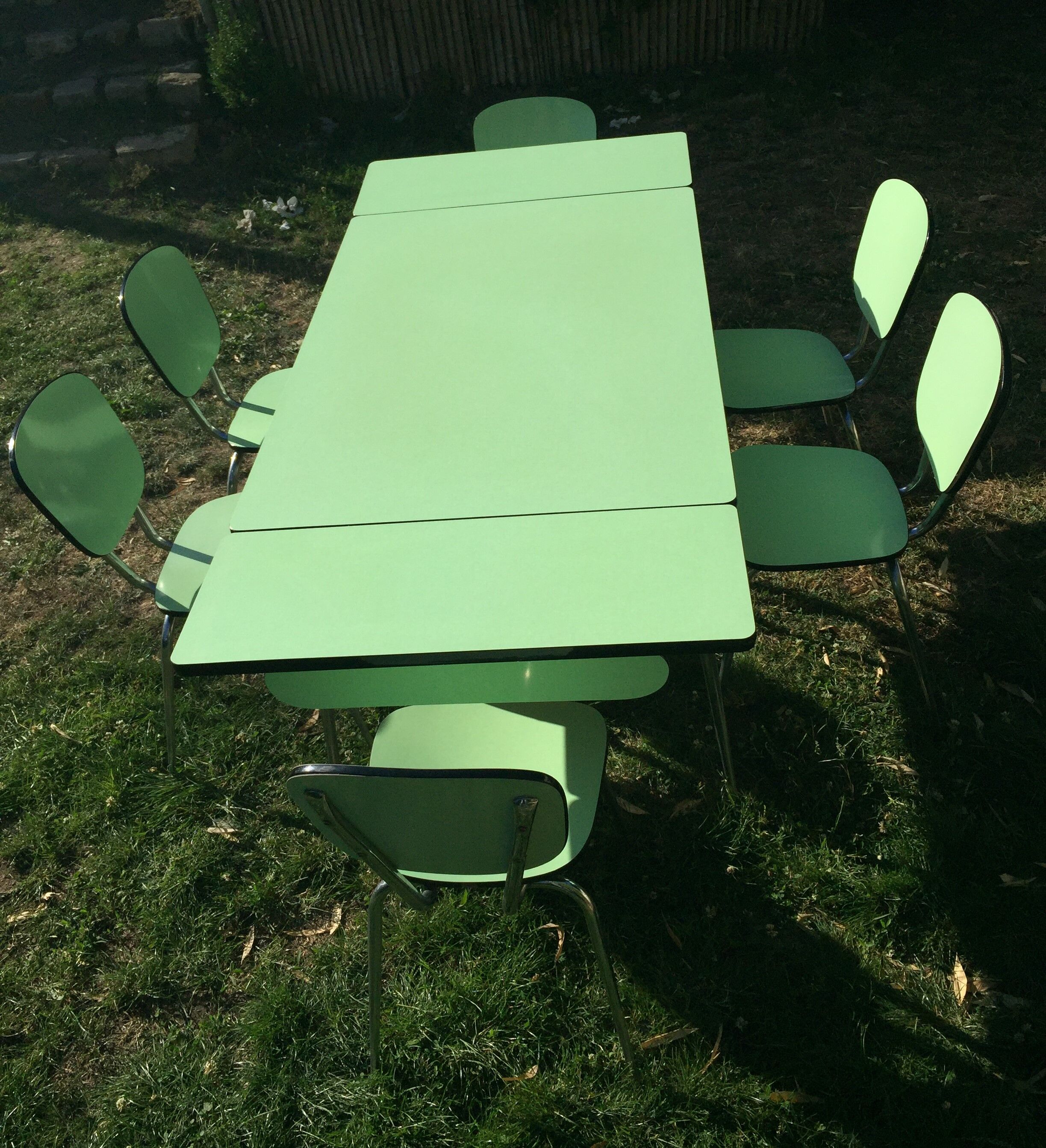 Vintage set in formica