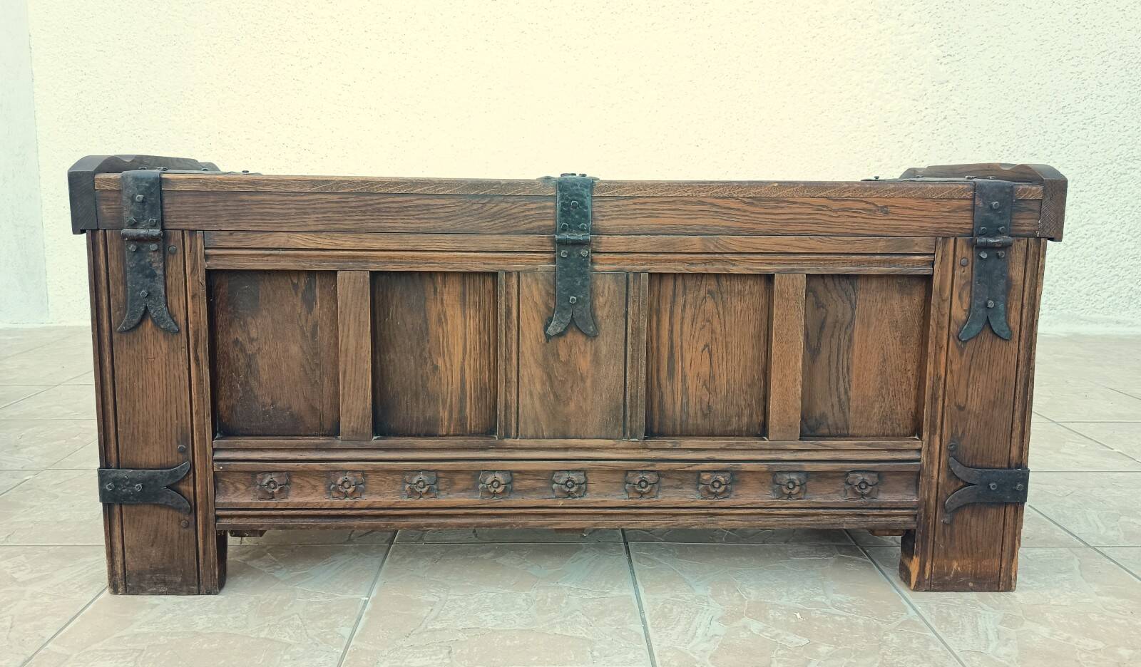 Rustic solid oak chest