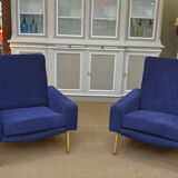 Pair of armchairs and ottoman vintage 1950 in blue velour and brass