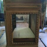 Regency-style showcase