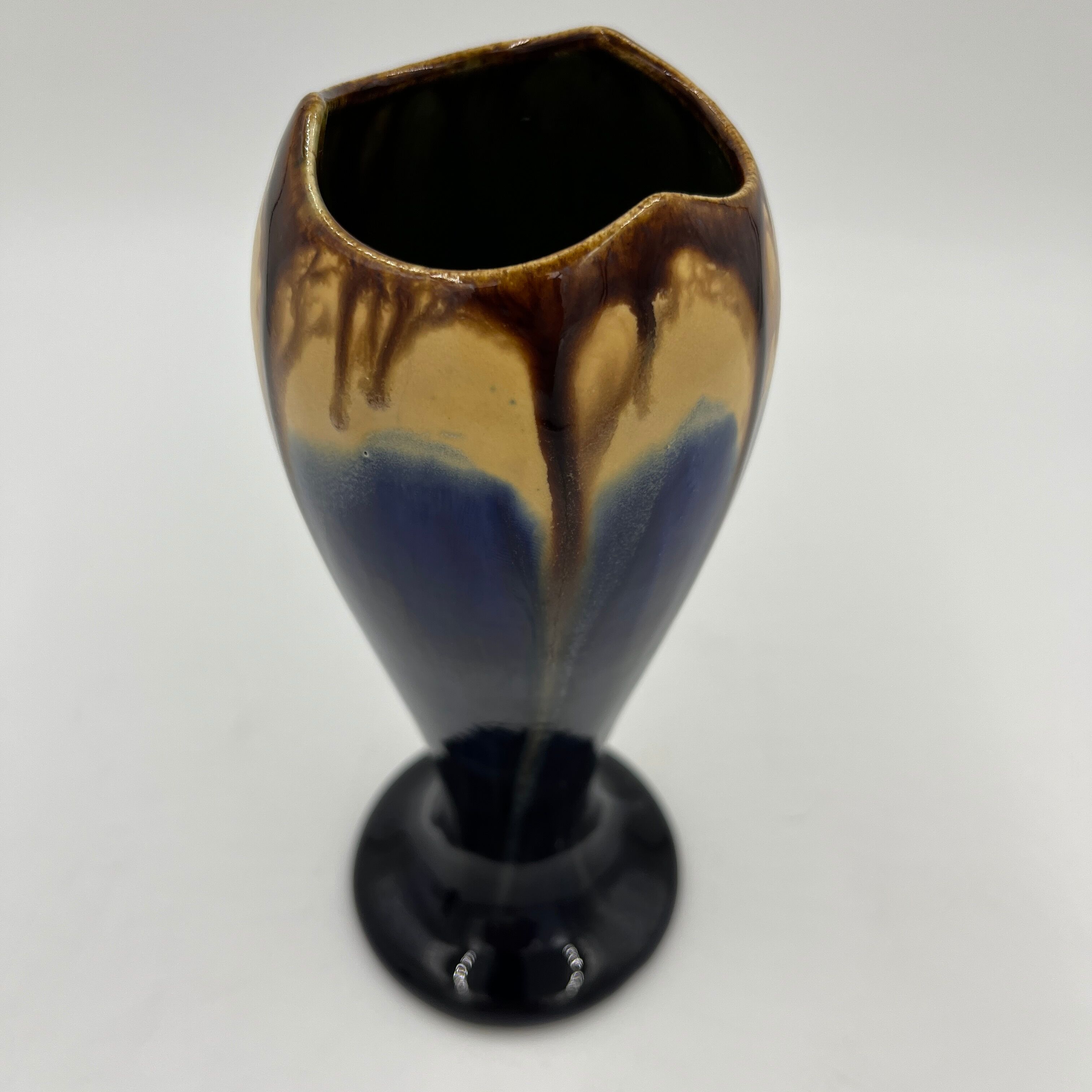 Duo of vases in Thulin earthenware
