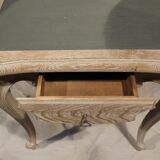 Wall dressing table