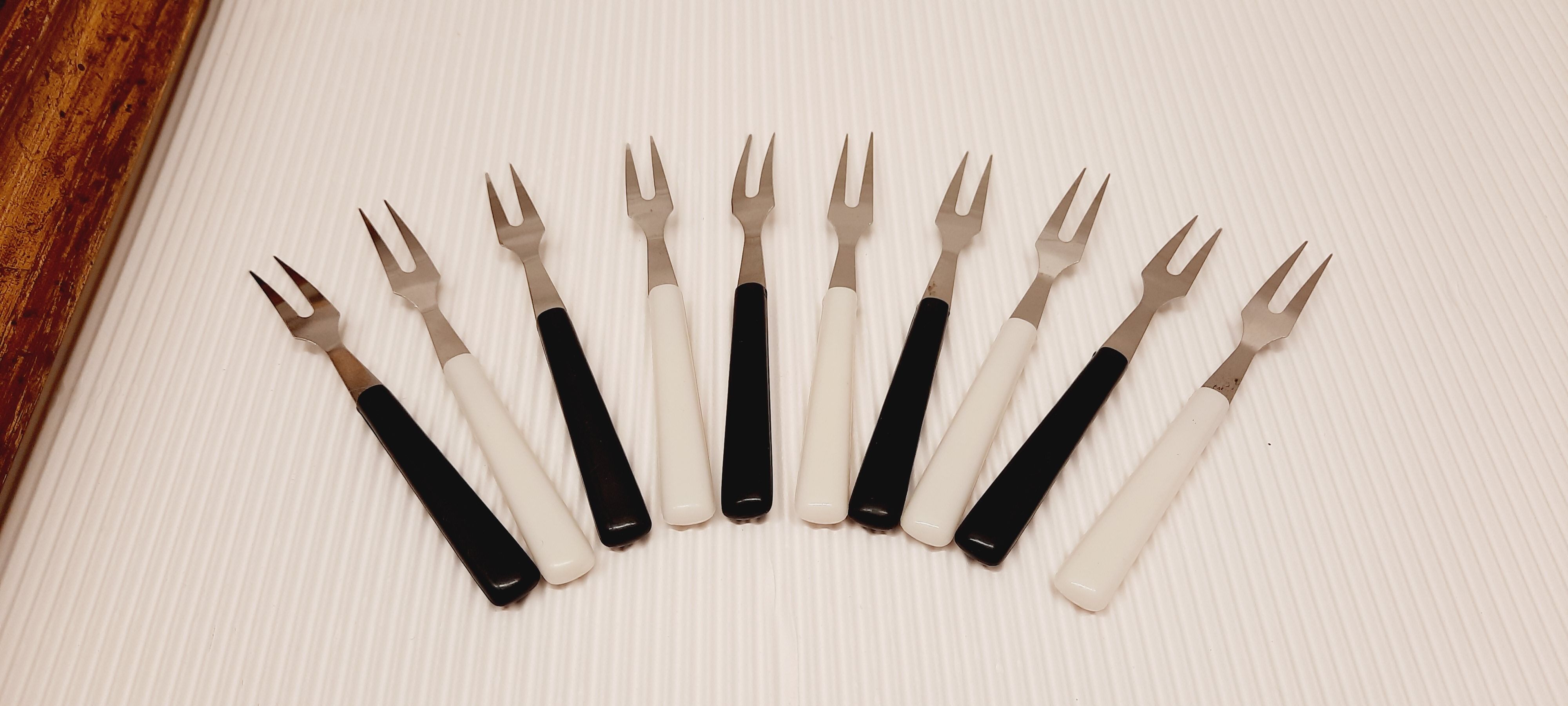 Set 10 cocktail forks 60s