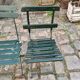 Salon de jardin, table et 4 chaises pliantes en métal vert