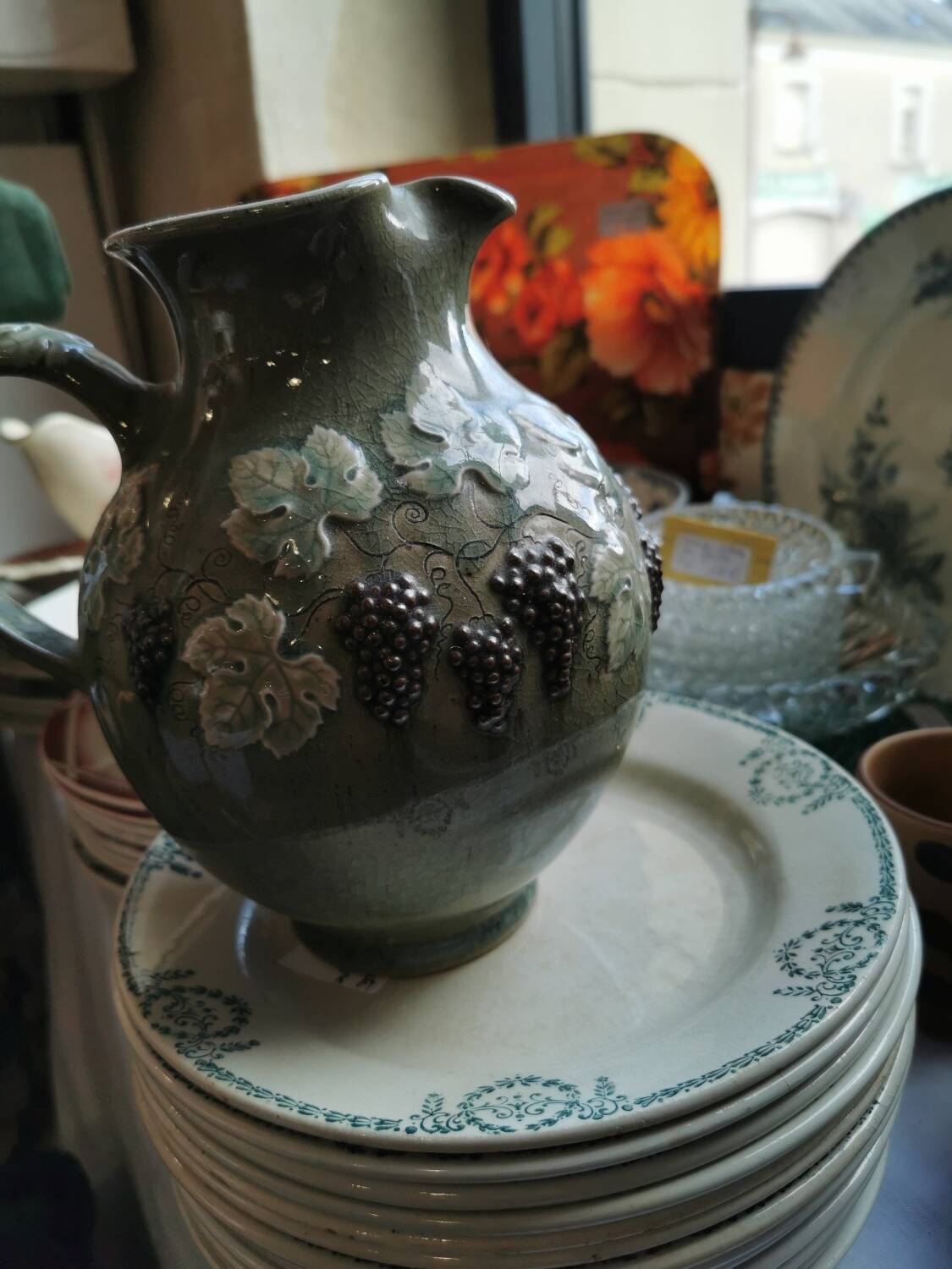 Pichet décor grappes de raisins