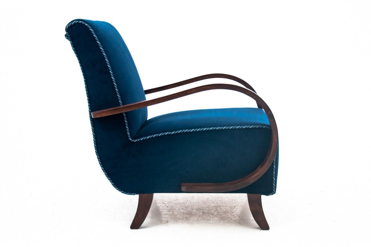 Pair of armchairs by Jindřich Halabala, 1940s