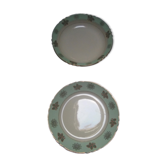 Lot of 2 old dishes Mill of Wolves