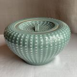 Superb Korean celadon flat soup tureen with its lid