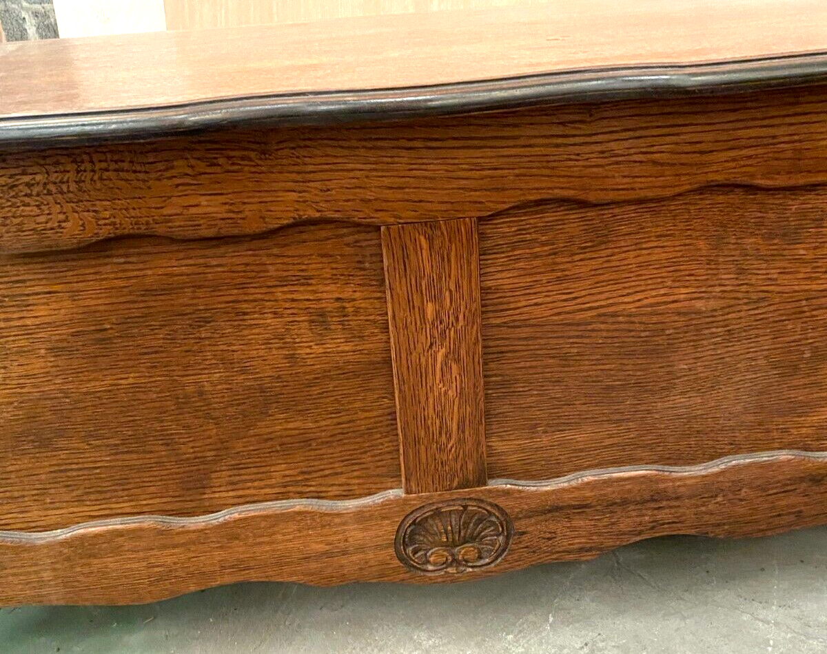 Solid oak toy chest XXth century