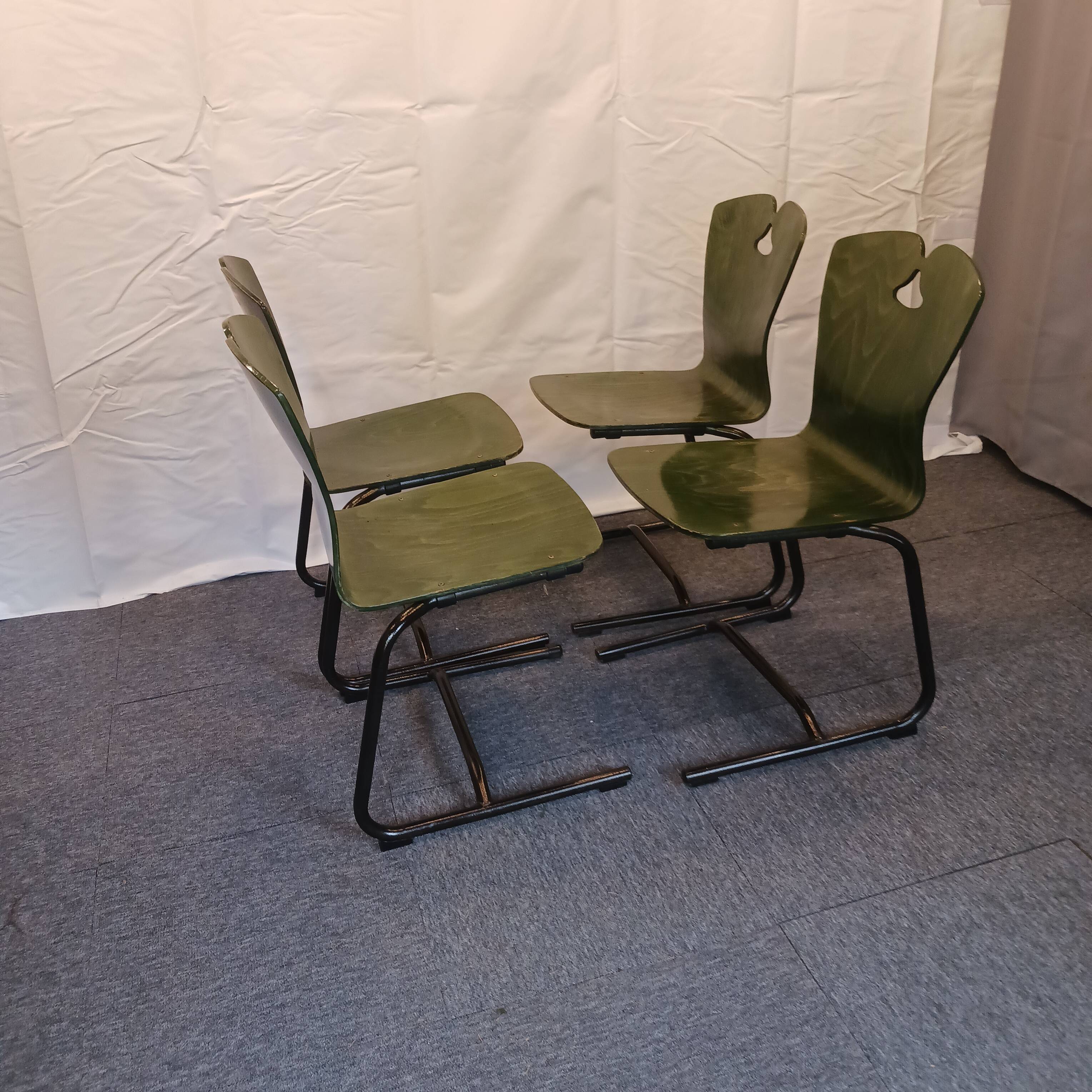 Baumann chairs