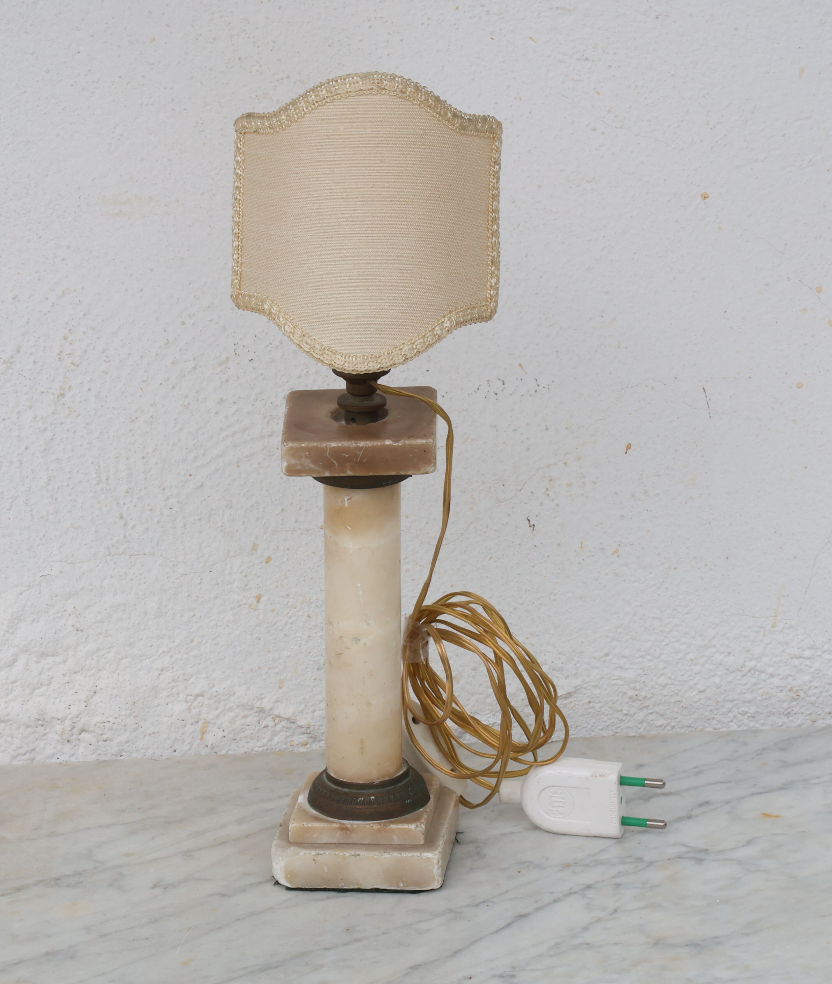 Vintage Art Decò Alabaster Table Lamp