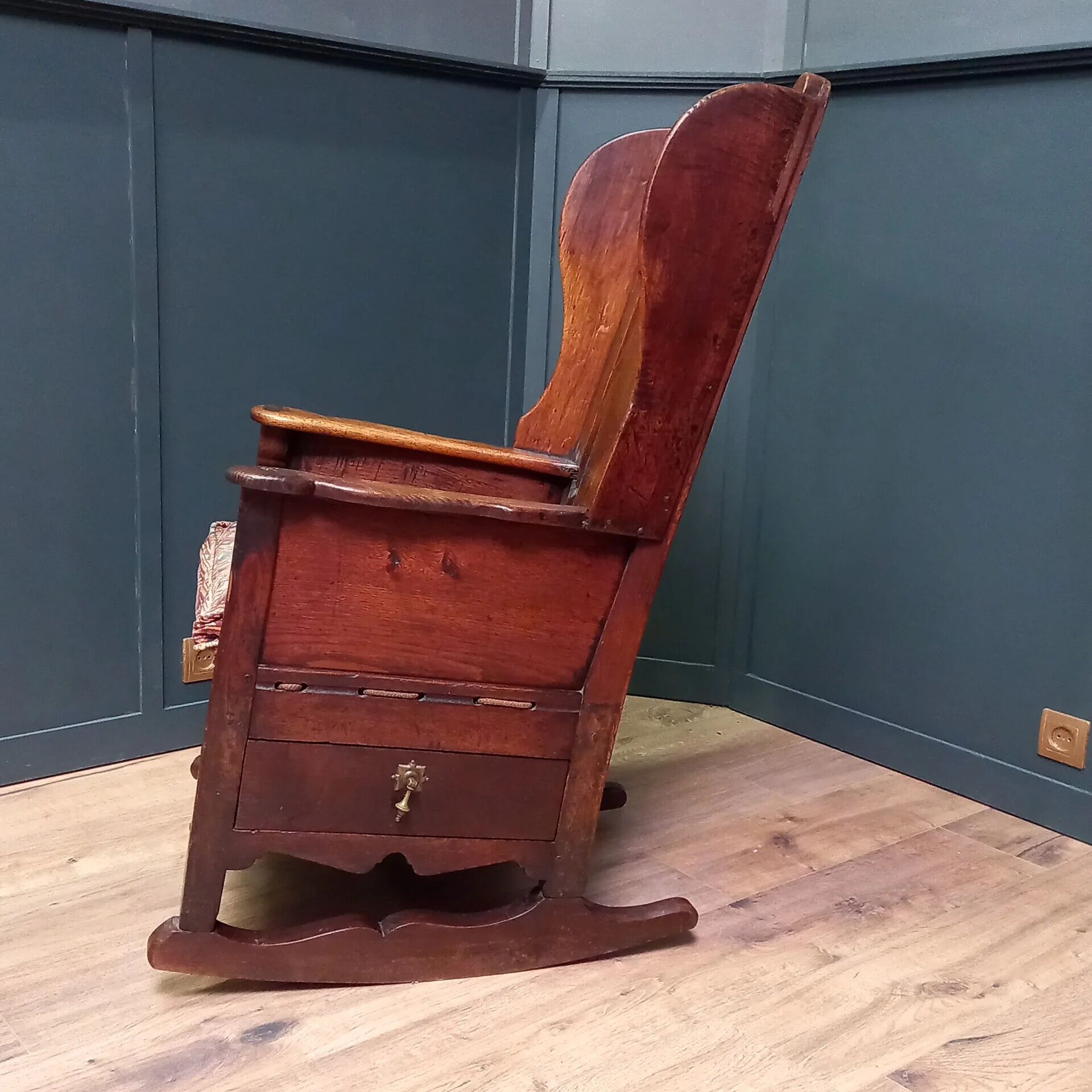 Welsh lambing rocking chair