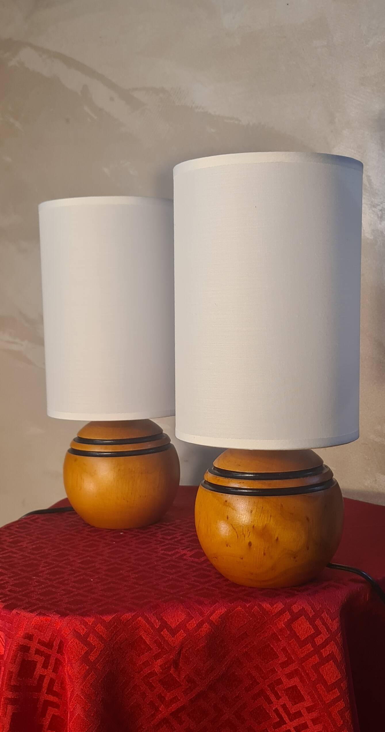 Pair of vintage wooden ball lamps, Scandinavian style bedside lamps, 32 x 14 cm, very good