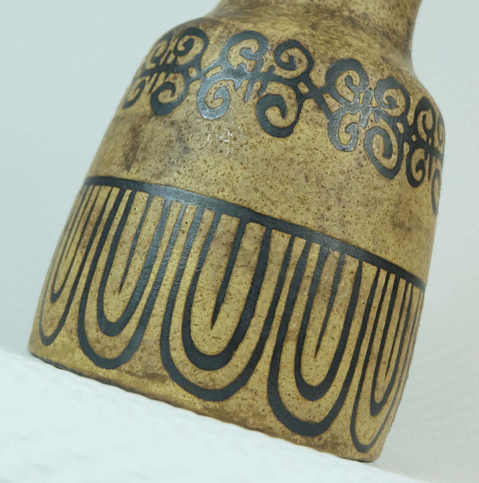 Ceramano vase decor etrusca hanns welling ceramic 1960s