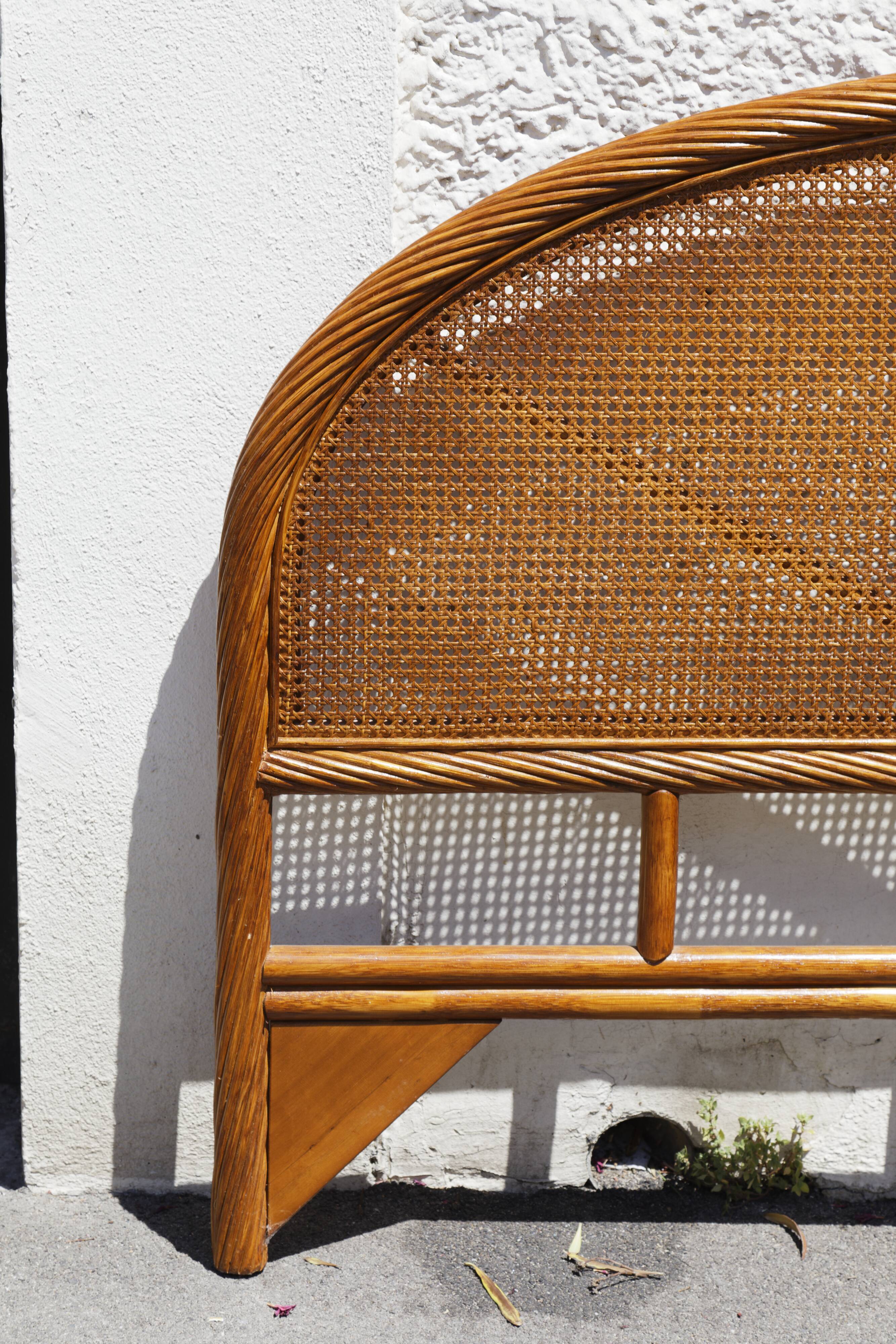 Set headboard and bedside woven rattan maugrion