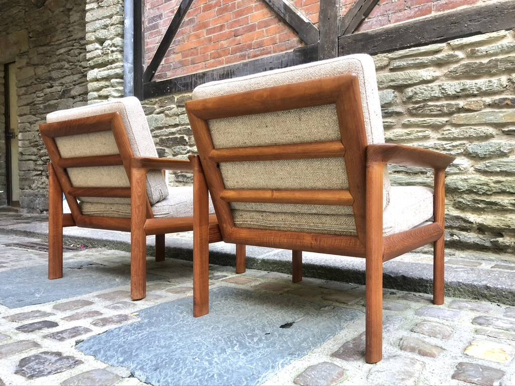 Pair of Danish armchairs 1970