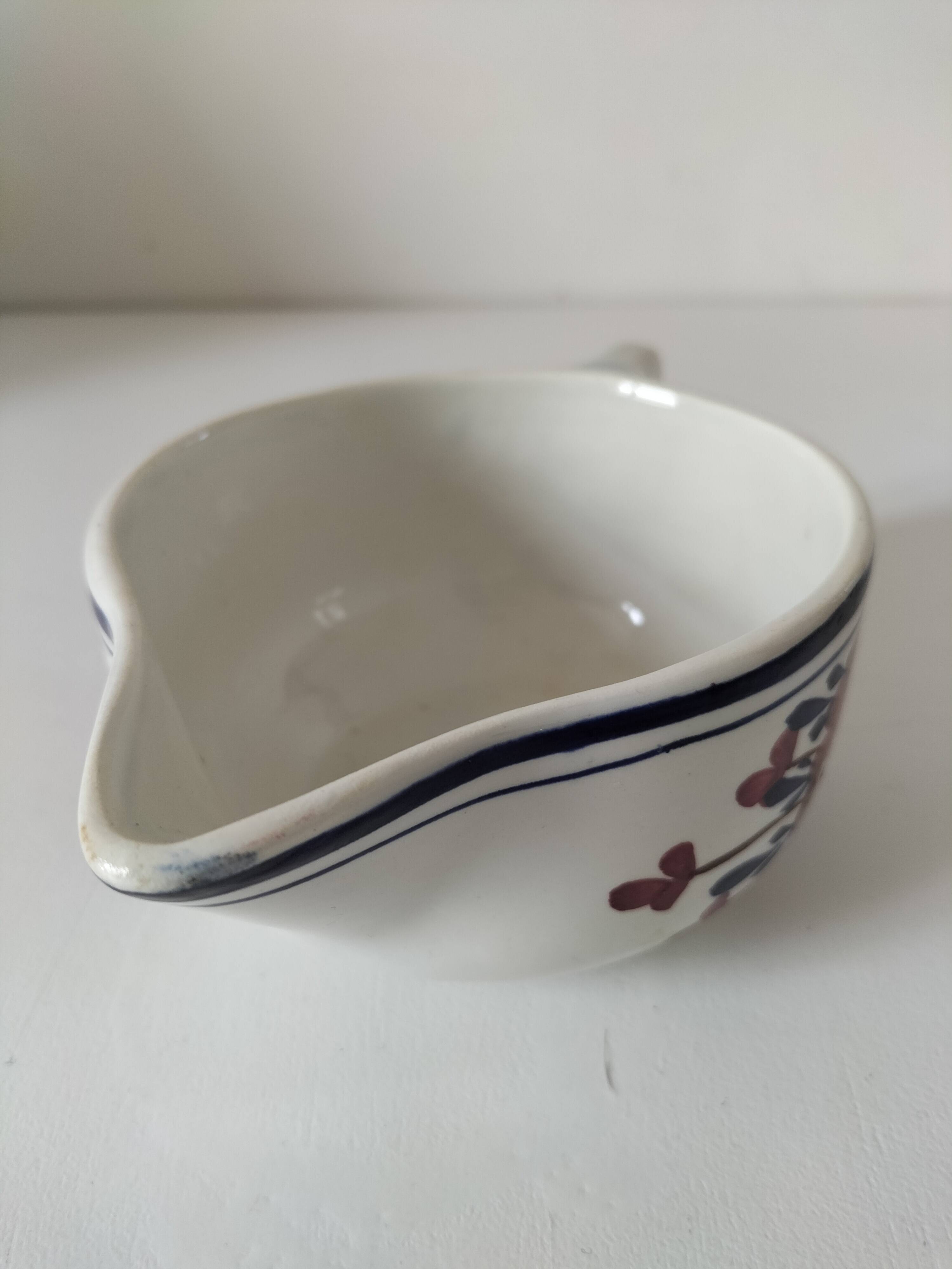 Antique Gien gravy boat – red & blue floral decoration – opaque porcelain