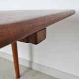 Hans J. Wegner Drop Leaf Table in Solid Teak and Oak for GETAMA