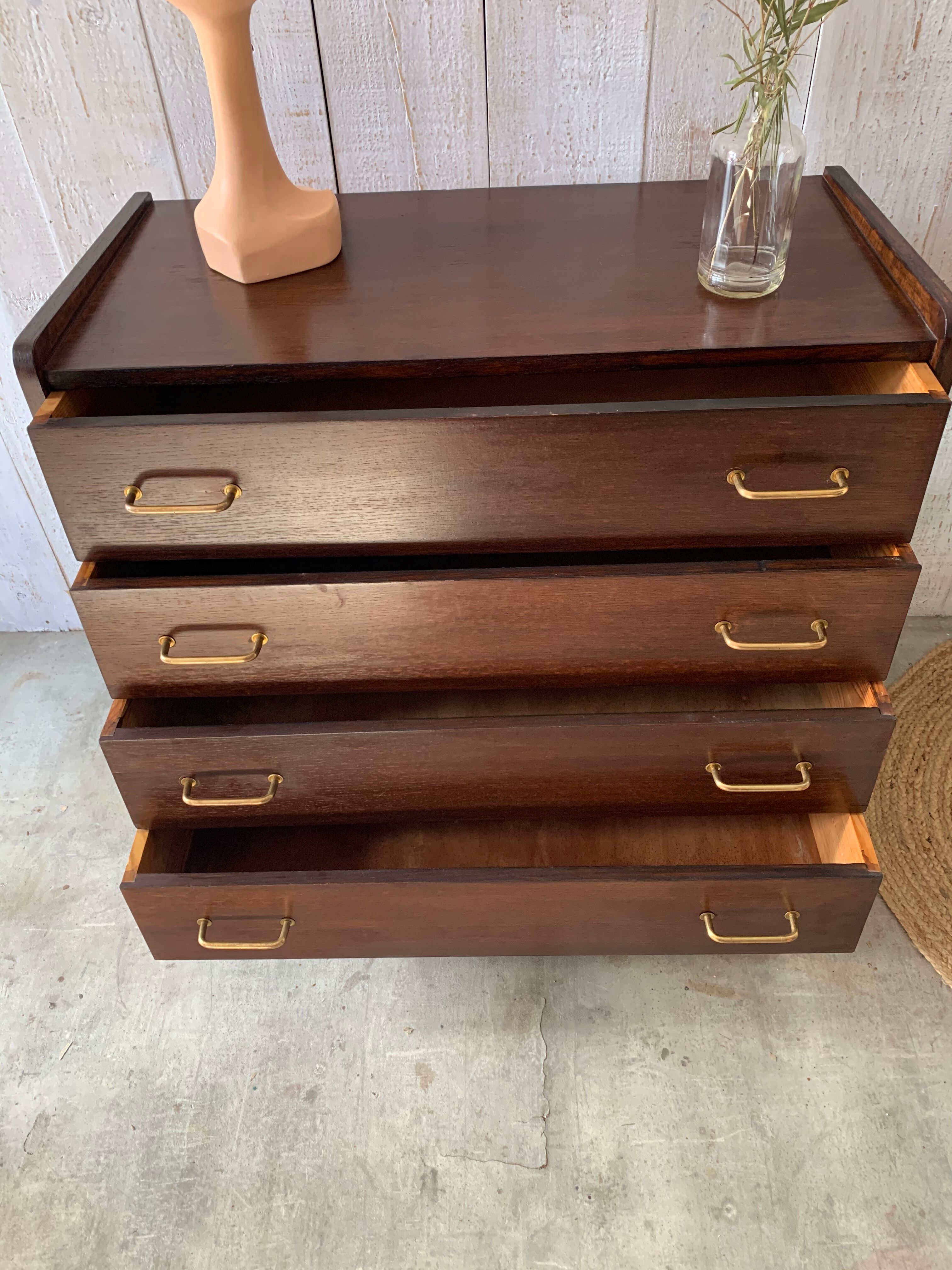 4 drawers chest
