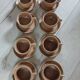8 tasses anciennes avec soucoupes en grès