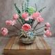 Pic-fleurs ancien en faïence décor main – oiseau & décor polychrome