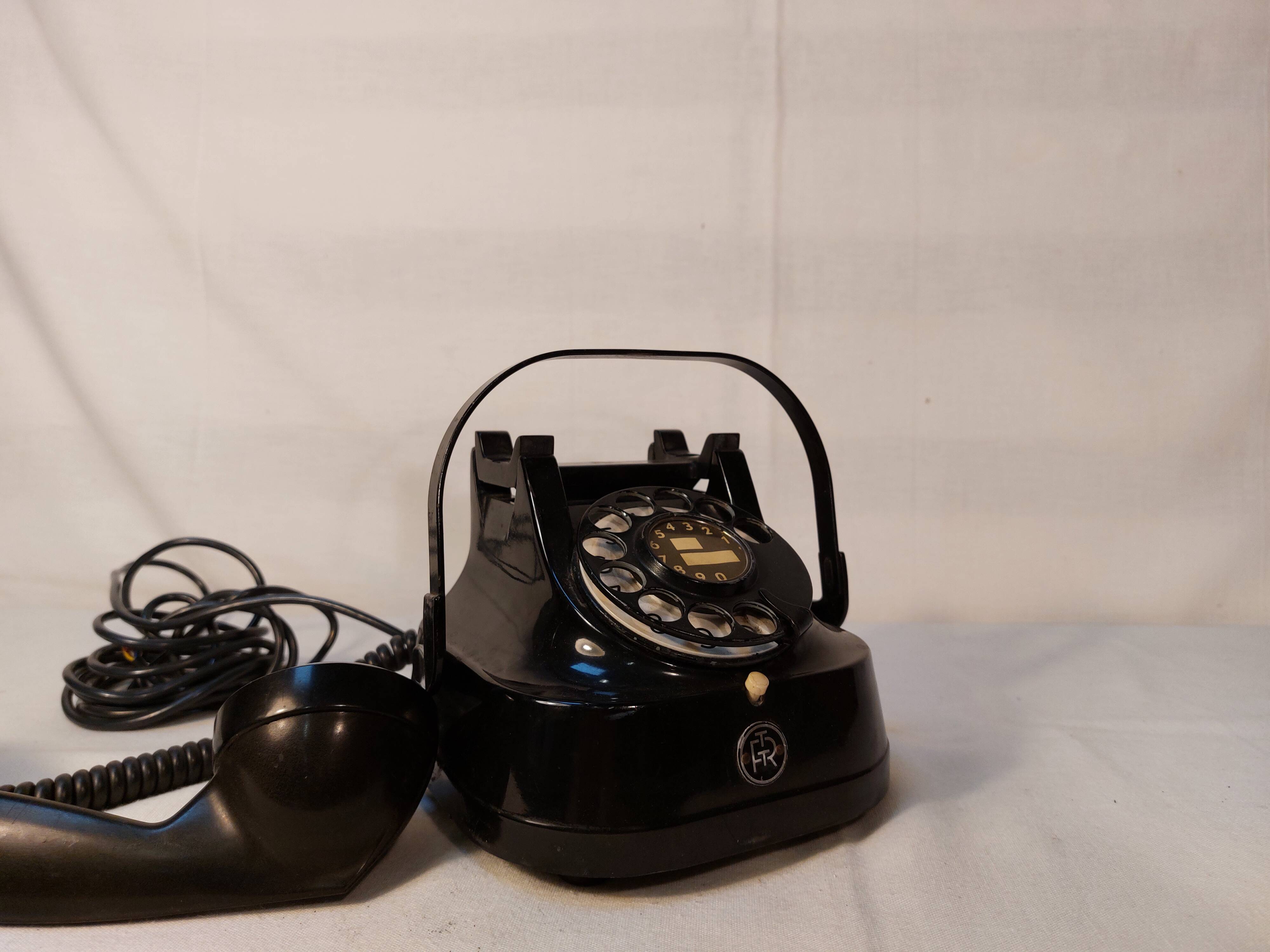 Old Belgian RTT 56B dial telephone in black bakelite