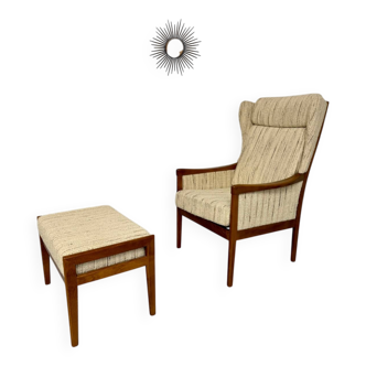 Ancien fauteuil à oreilles avec ottoman design Casala vintage année 70