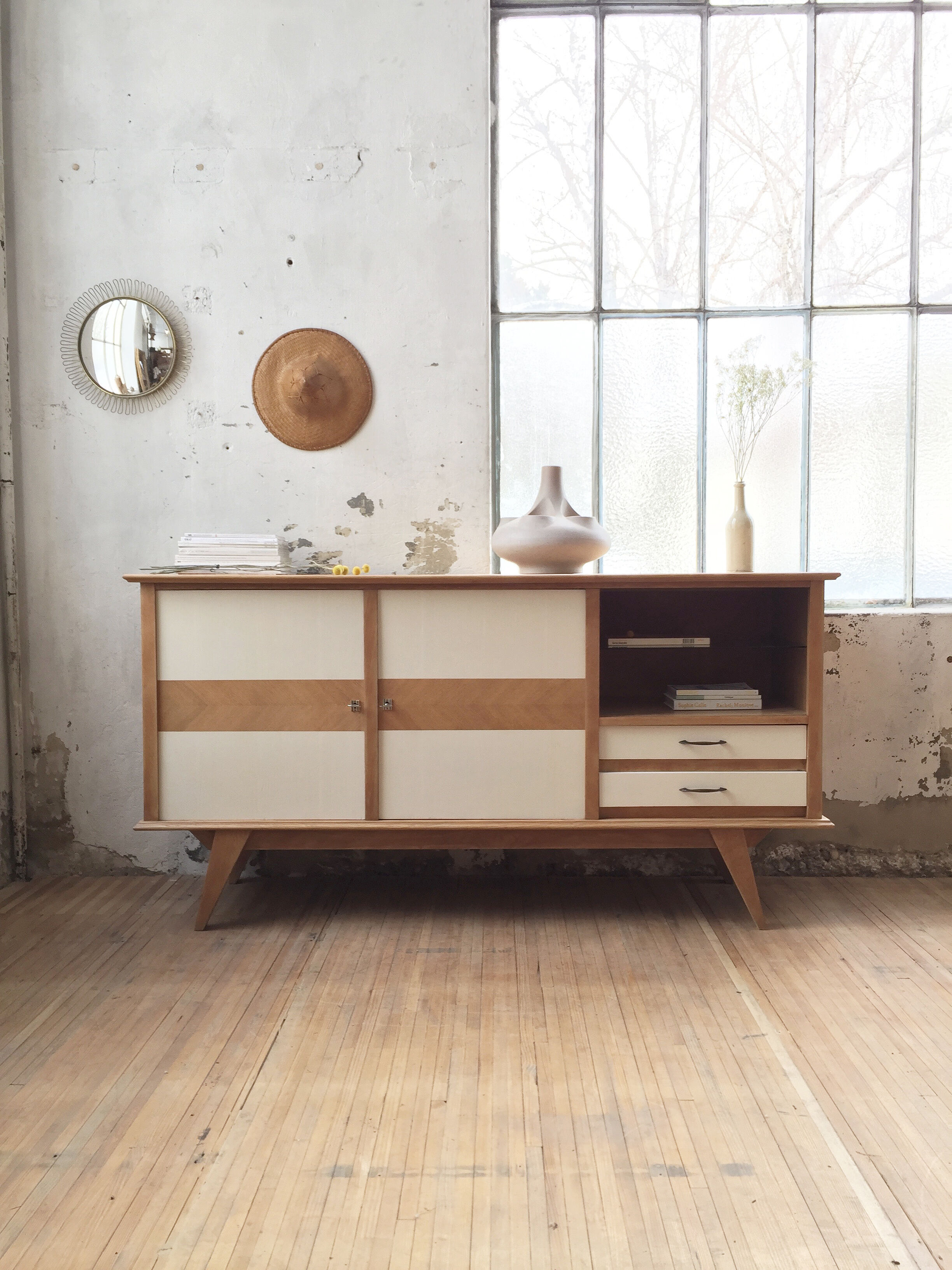 Enfilade vintage beech and white