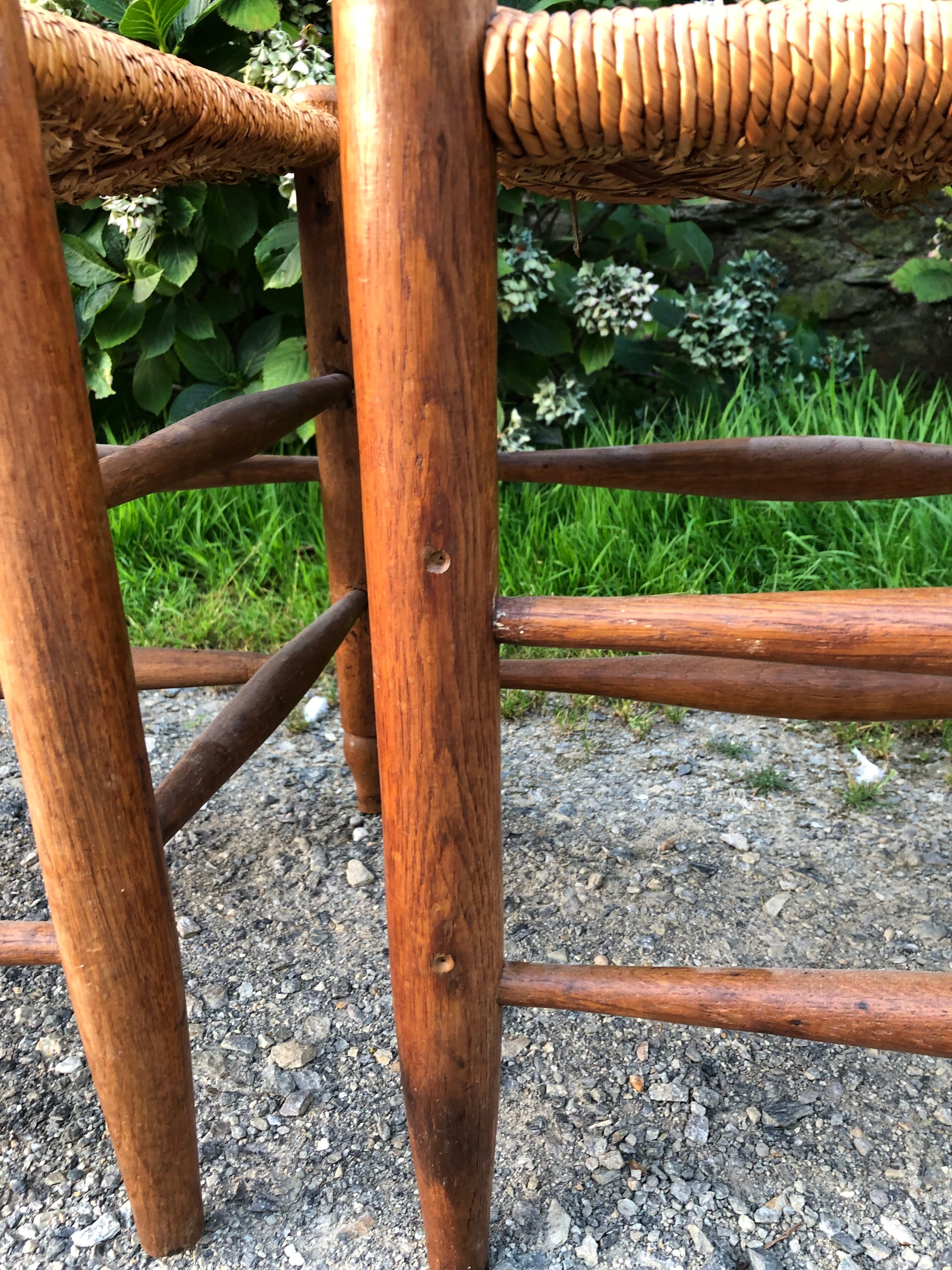 4 oak mulched chairs