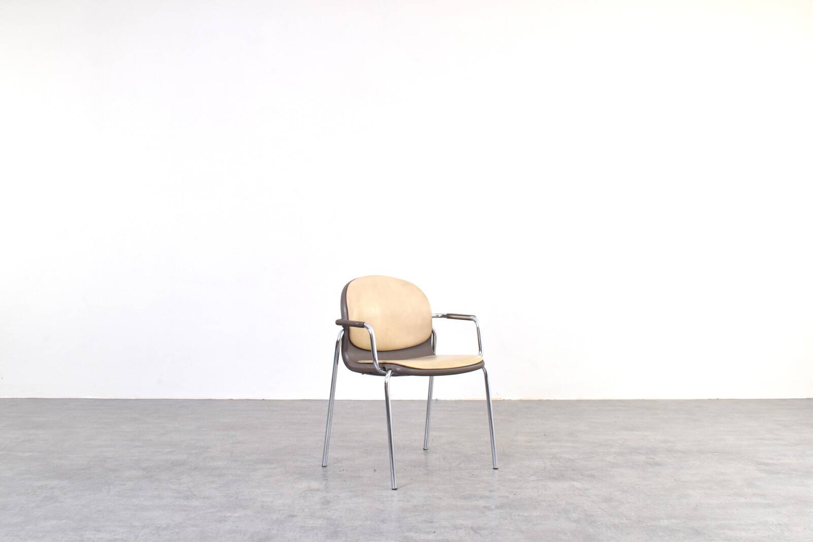 Vintage German Chairs from Wilkhahn, 1980s, Set of 8.