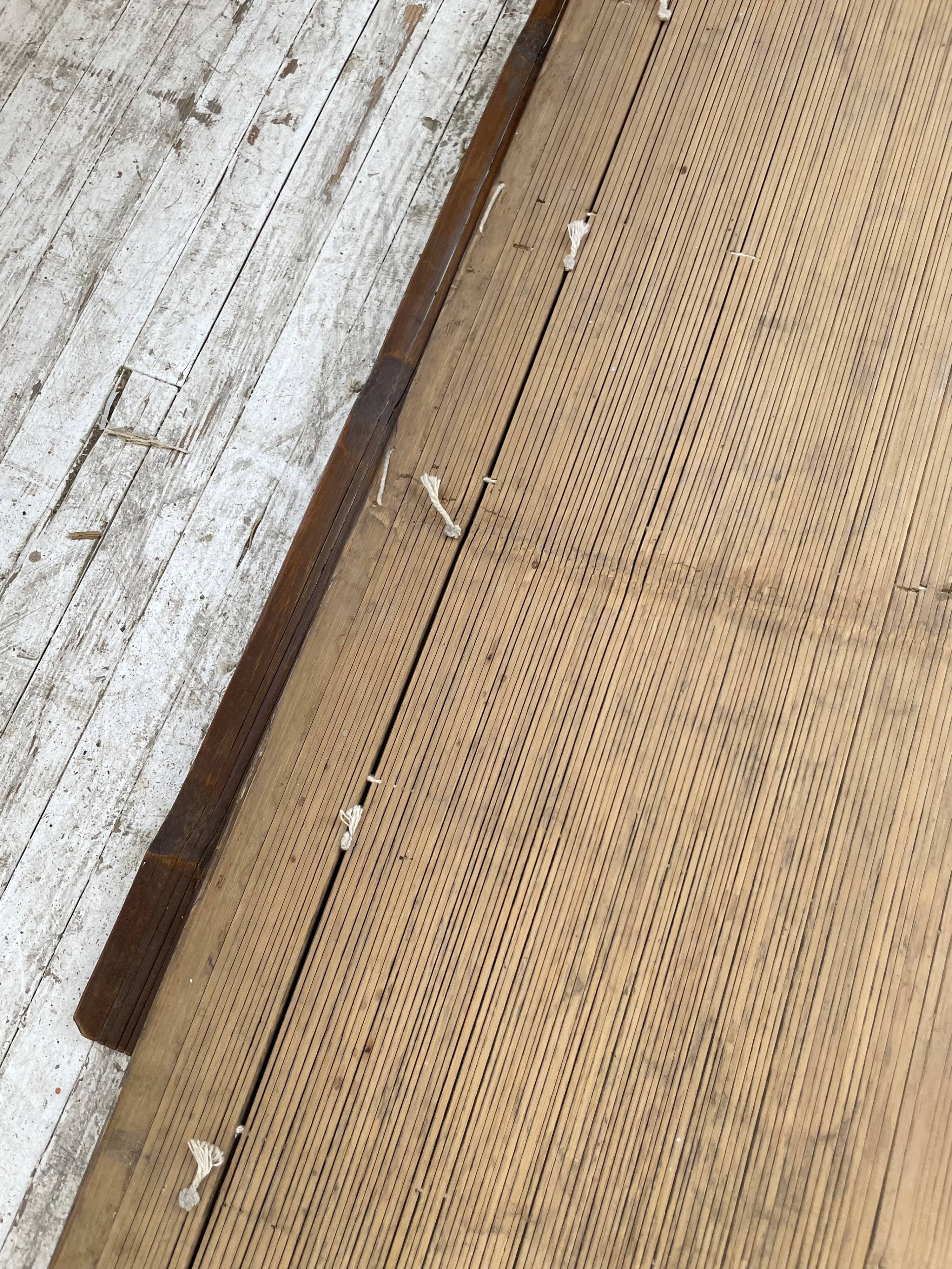 Tapis en bois tribu Akha Birmanie