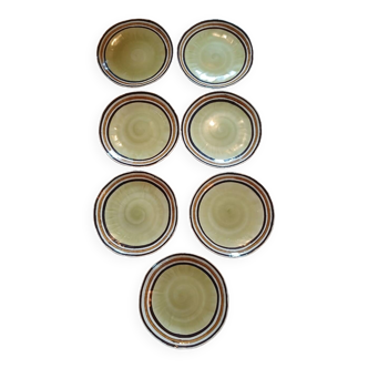 7 old stoneware flat plates