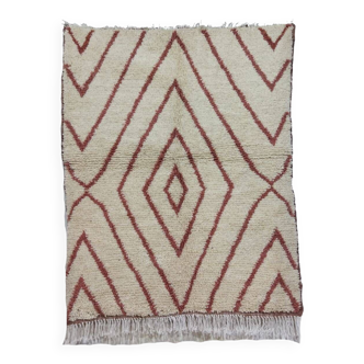 Handmade moroccan berber rug 157 x 130 cm