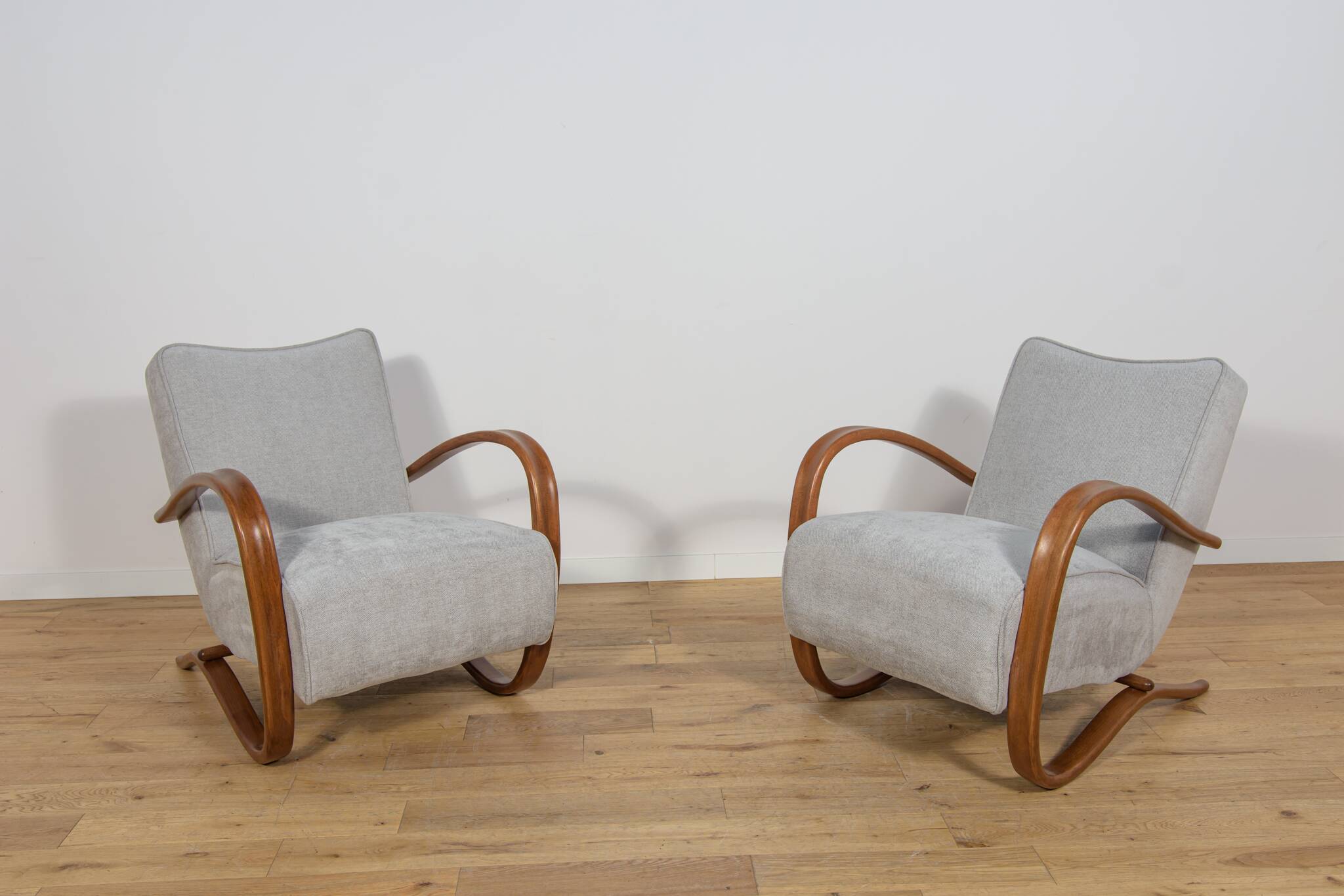 Model H-269 Lounge Chairs by Jindřich Halabala for UP Závody, 1950s, Czecho