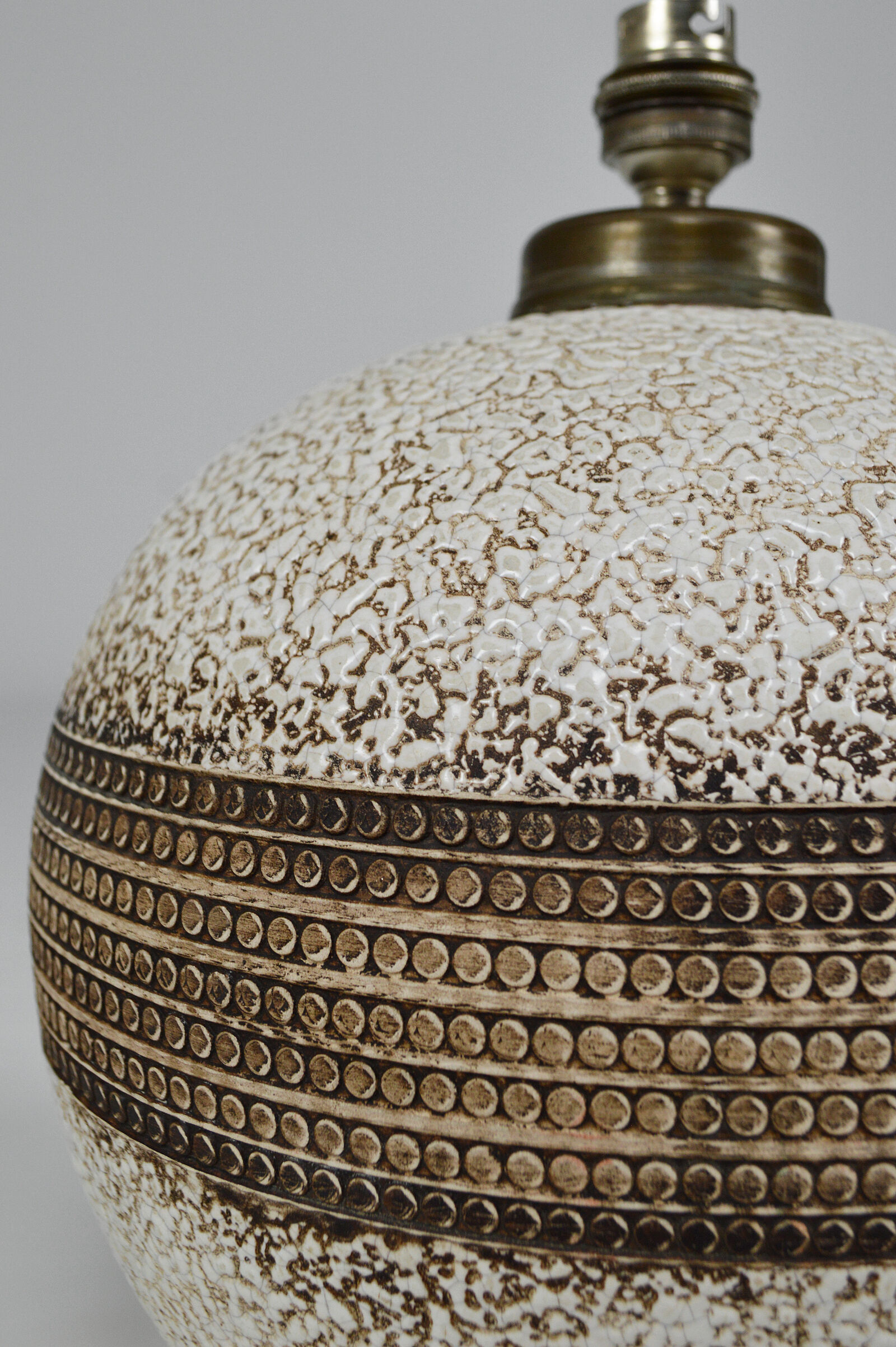 Round art deco ceramic lamp besnard style