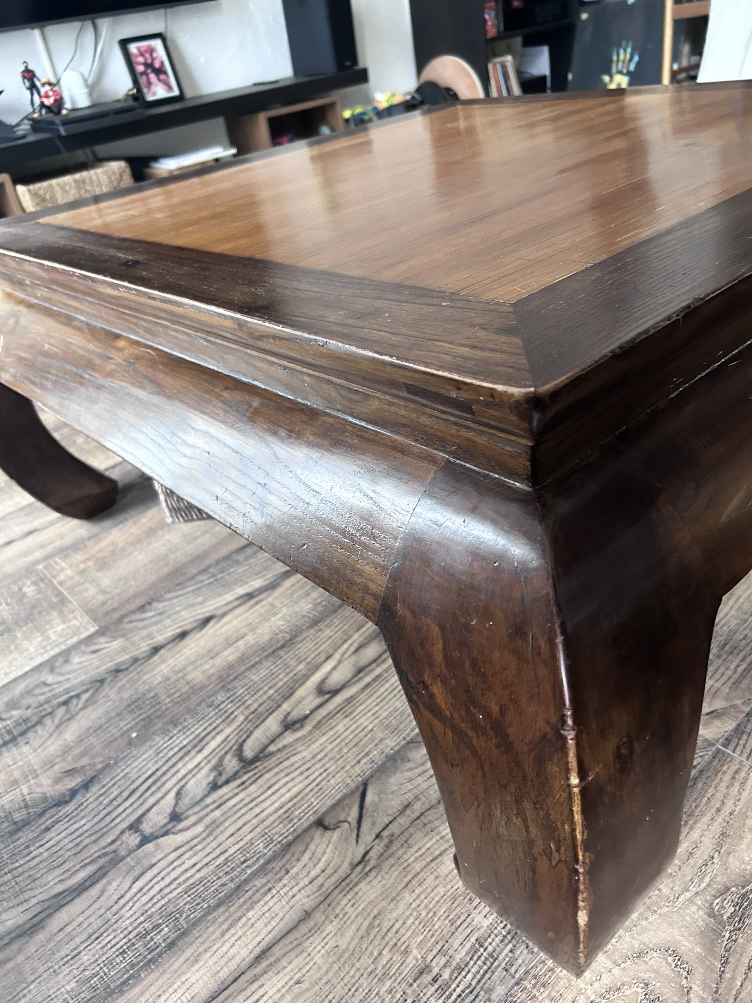 Chinese coffee table in genuine solid rosewood — Ming style