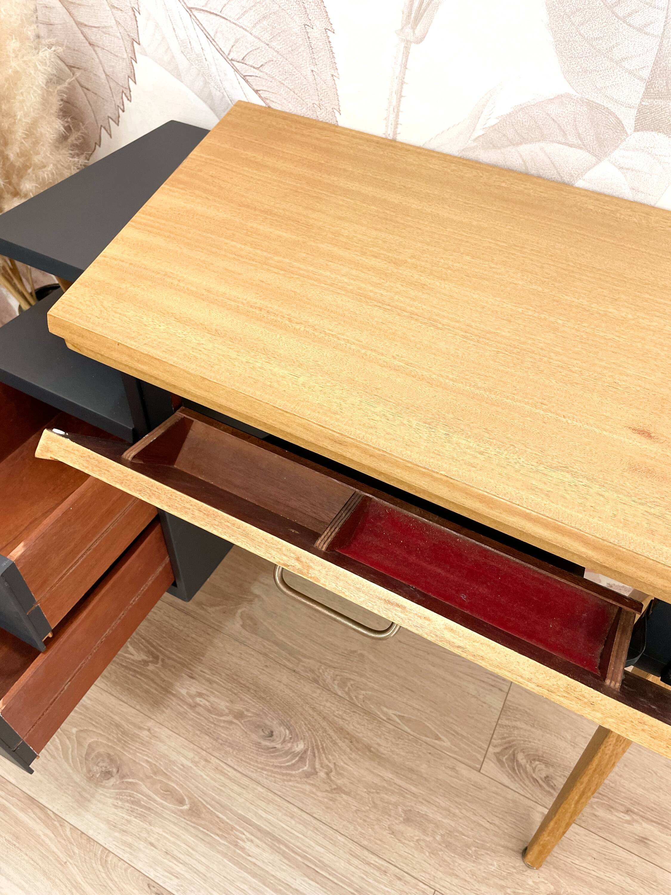 1950s desk