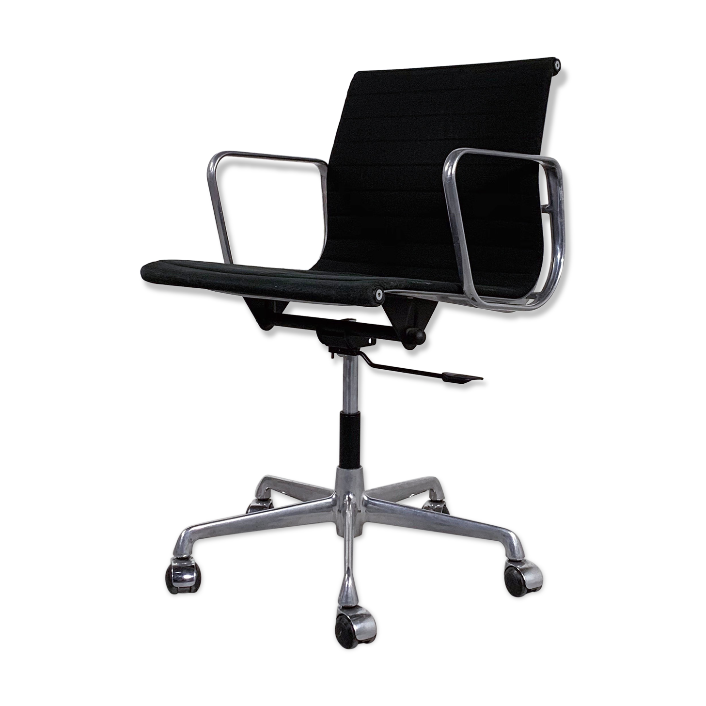 EA117 office chair by Charles and Ray Eames for ICF, 1970