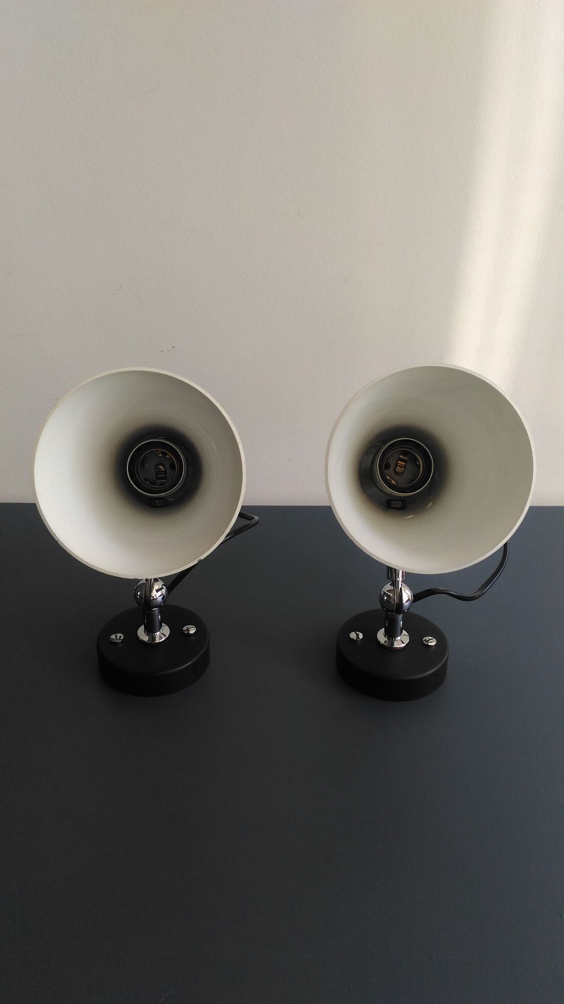 Paire d'appliques diabolo circa 1970