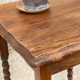 Side table in the countryside style in turned wood