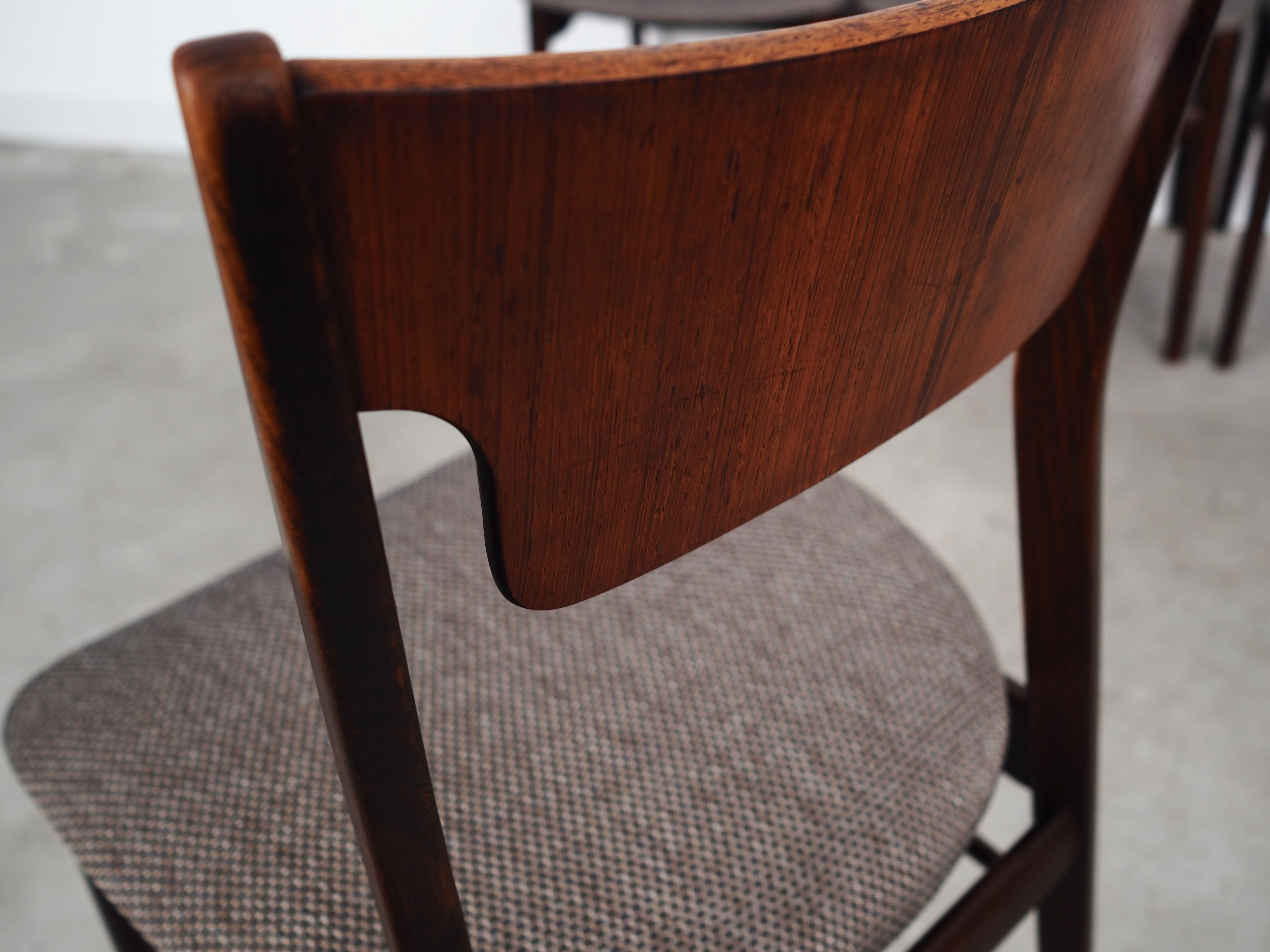 Set of six oak chairs, Danish design, 1970s, production: Denmark