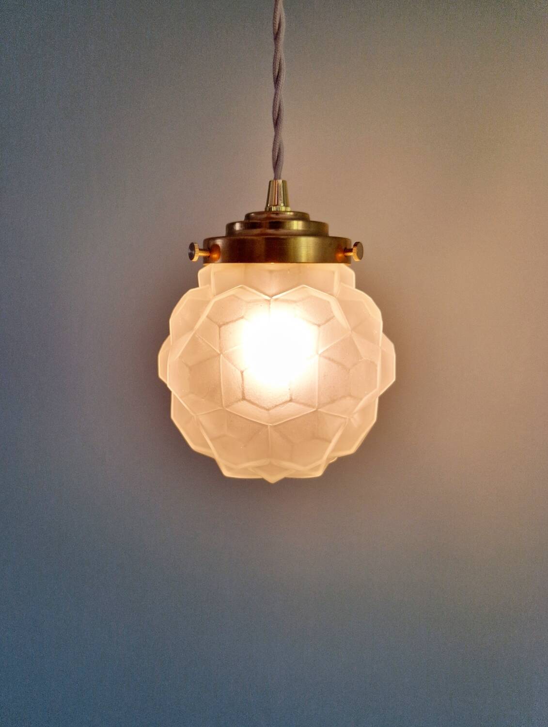 Art Deco pendant/portable lamp in frosted glass, 1920s
