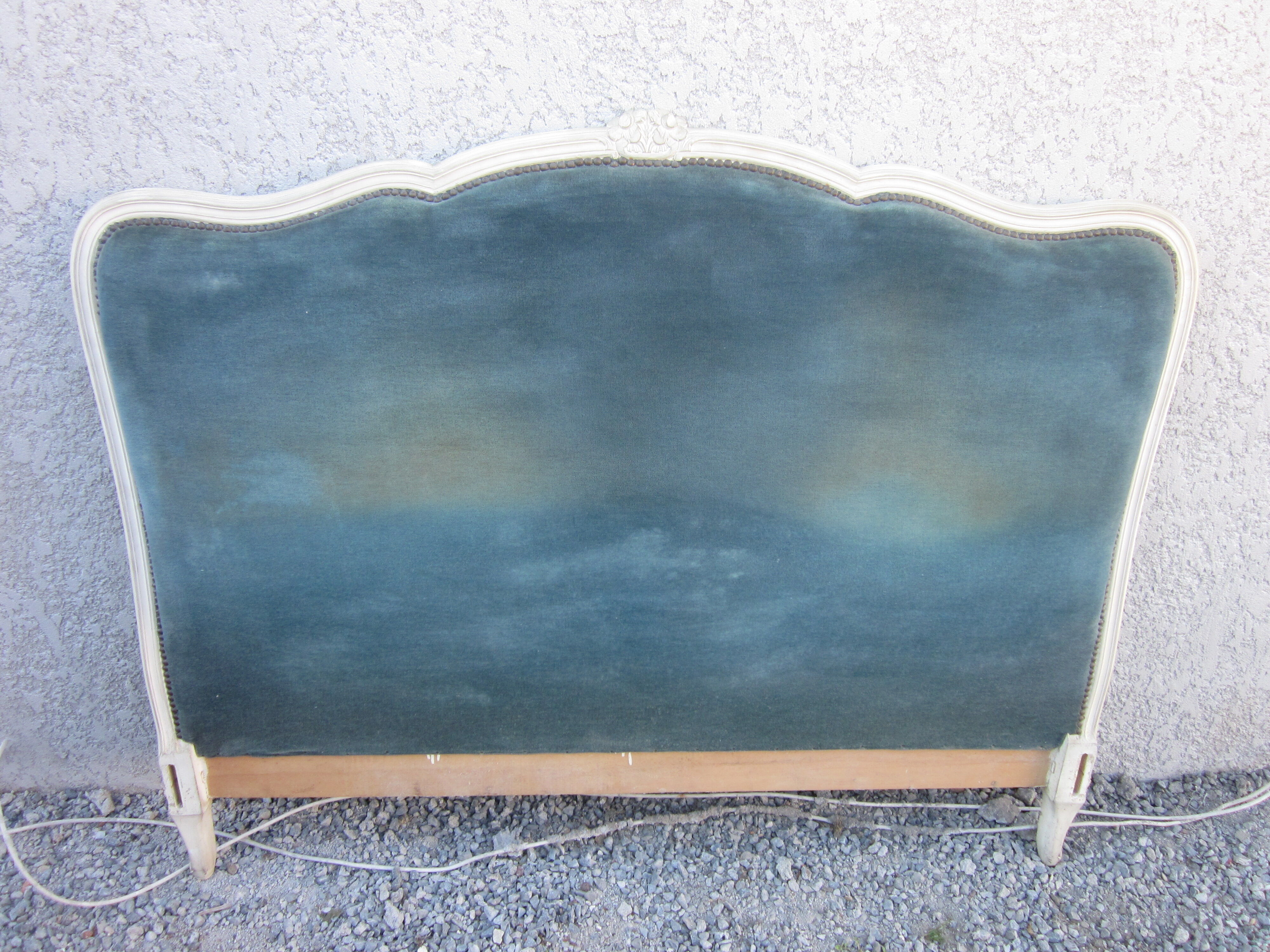 Tete de lit ancienne
